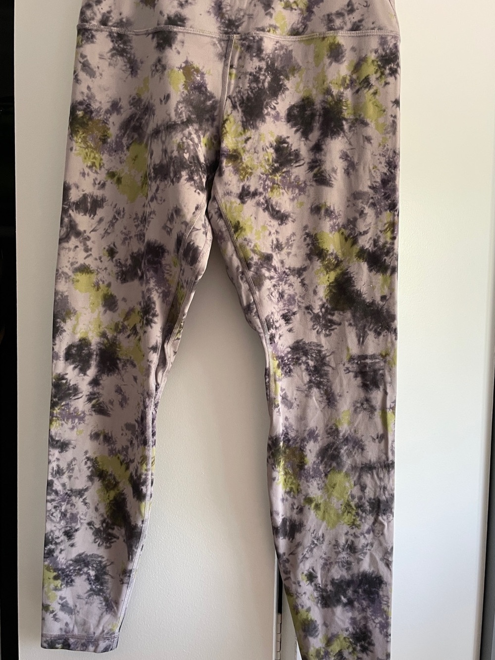 Lululemon Tie-Dye Align Leggings, size 12